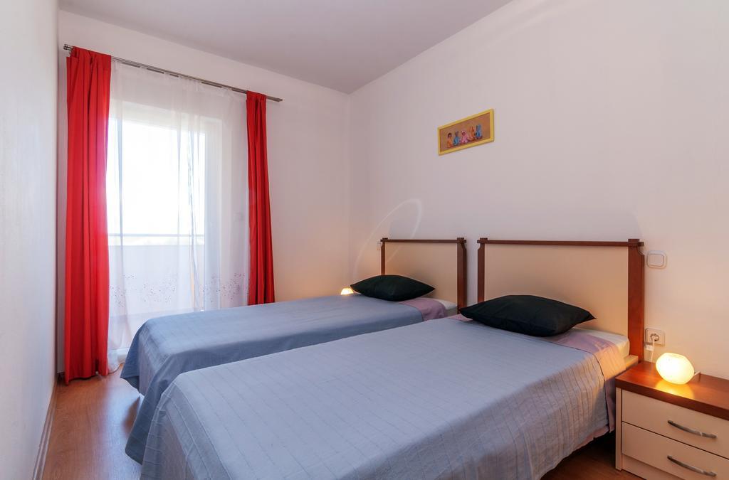 Apartments Jadranka Privlaka  Bagian luar foto