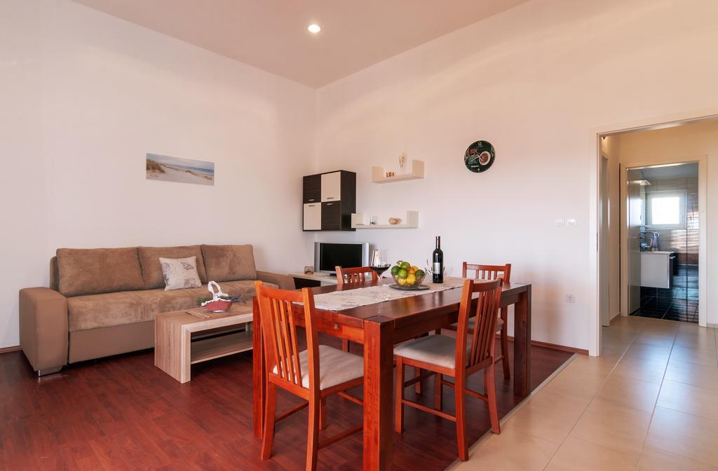 Apartments Jadranka Privlaka  Bagian luar foto