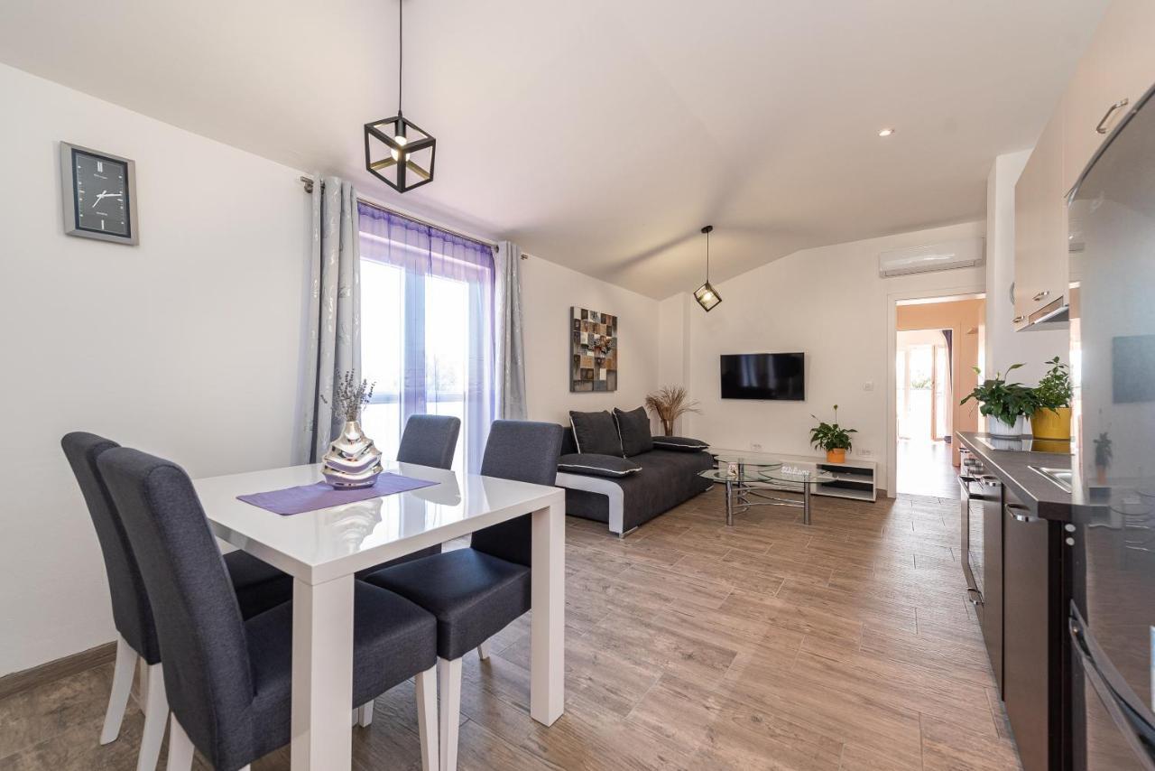 Apartments Jadranka Privlaka  Bagian luar foto